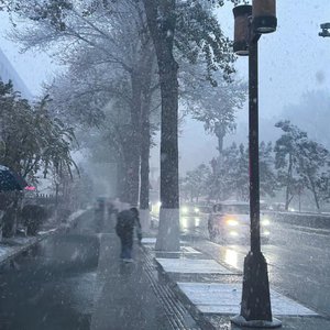 亚洲白袜淫荡男自慰射精
